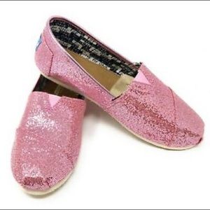 🎁FREE WITH PURCHASE🎁 Pink Glittery Toms